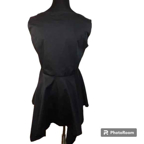 Lynn Mizono For Giselle Shepatin Black Dress Sharkbite Hem Size 2 - Picture 4 of 11